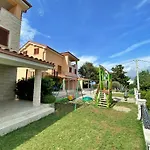 Branka By Interhome